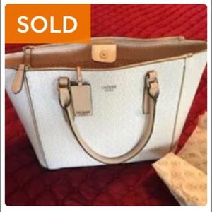 NEW GUESS 1981 series handbag